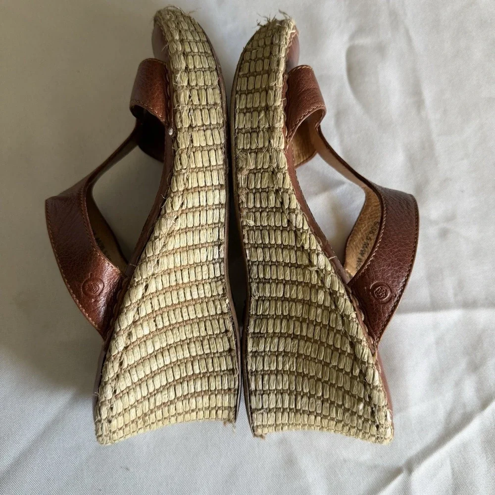 Born Brown Leather Woven Espridrille Wedge Platform  Sandal Women 6 US. 36.5 EU